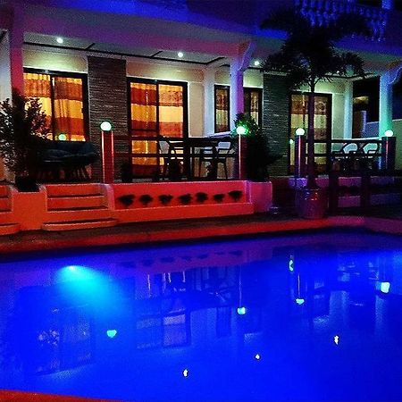 Sabang Inn Beach Resort Puerto Galera Exterior photo