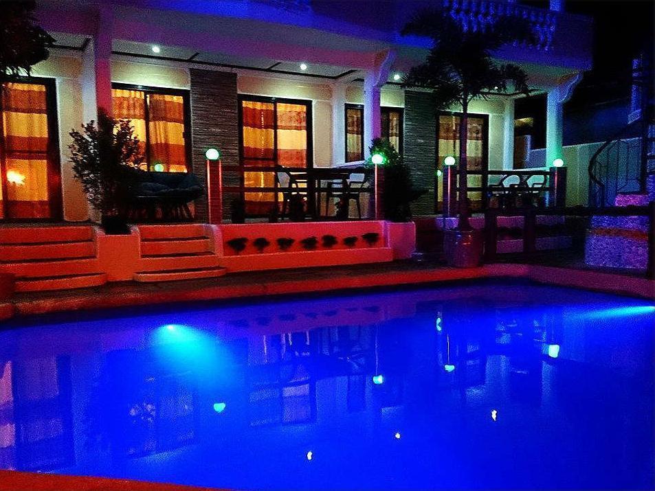 Sabang Inn Beach Resort Puerto Galera Exterior photo